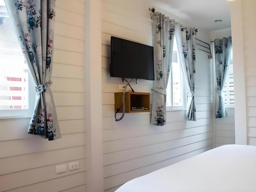 Ban Thungdang Housetel Bangkok Hotel Ngoại thất bức ảnh